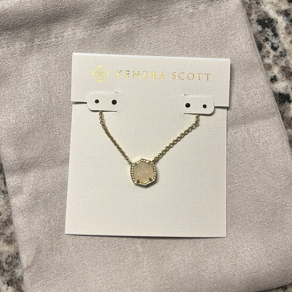 Kendra Scott hexagon necklace